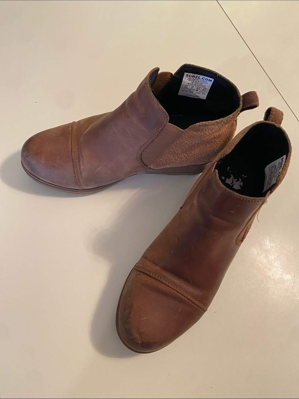 Sorel Women’s Brown Leather Chukka Boots-8.5 Suede Outdoor Casual Comfy